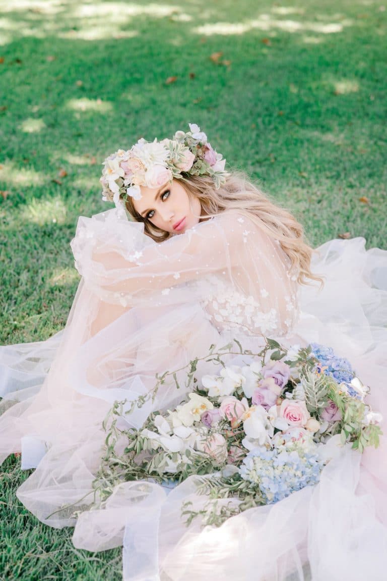 spring-wedding-palette-blush-blue-and-white