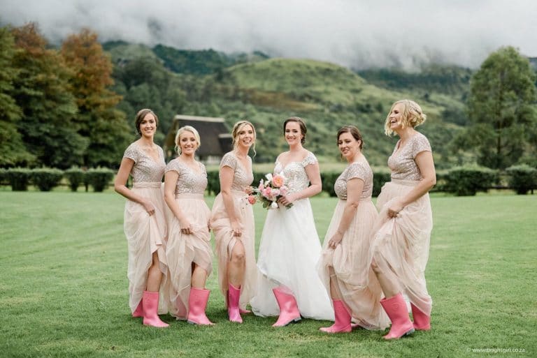 bridesmaids-in-wellies