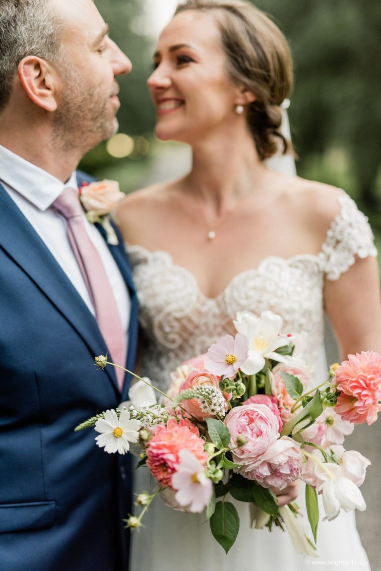 drakensberg-destination-wedding-bride-and-groom