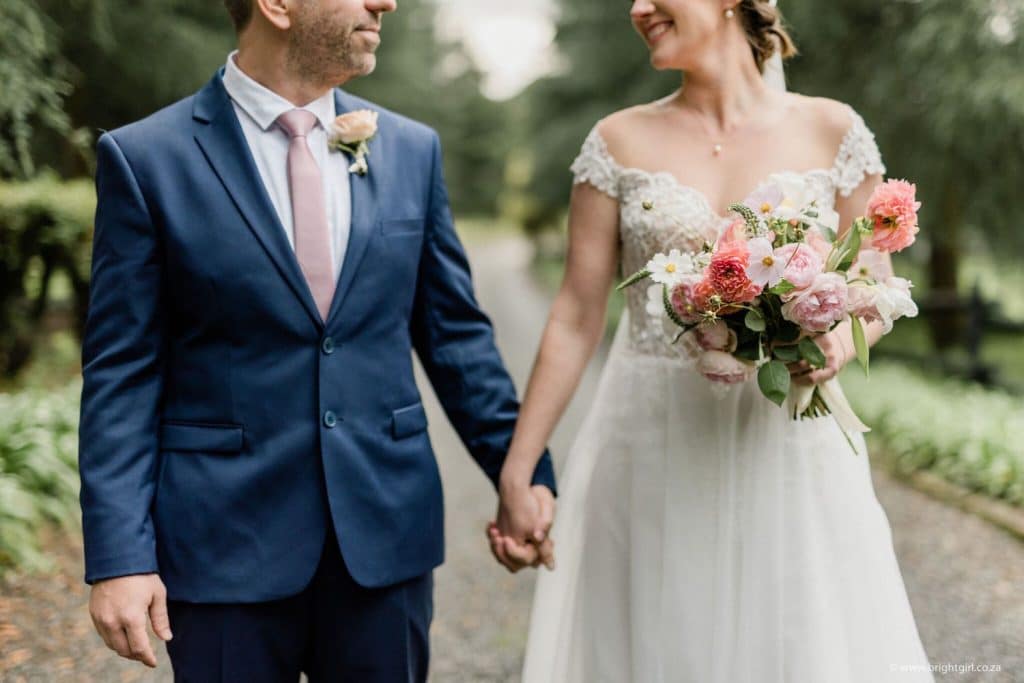 drakensberg-destination-wedding-couple-shoot