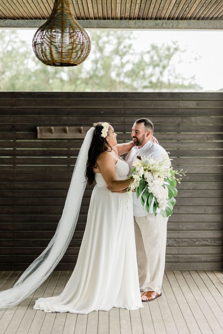 tropical-chic-wedding-first-look-couple