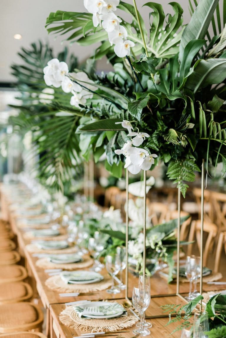 tropical-greenery-orchid-centrepiece