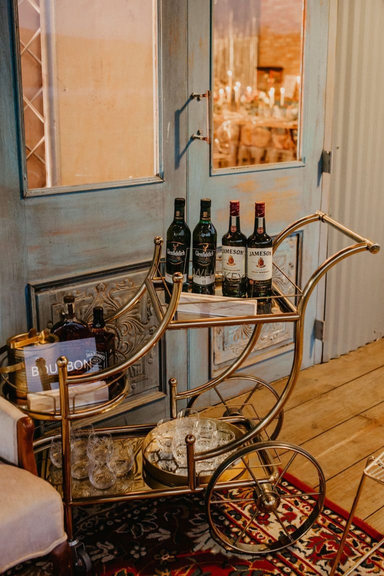 whisky-and-cigar-bar