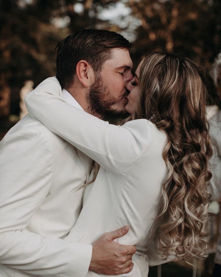 minimony bride and groom