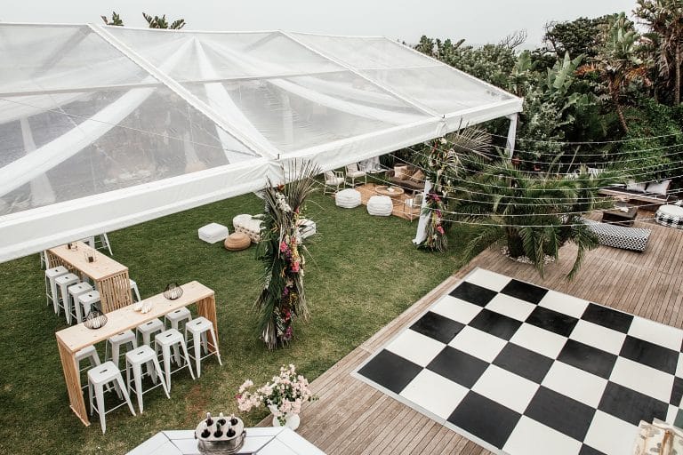 2021 Wedding Trends outdoor weddings